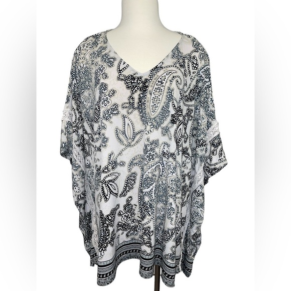Susan Graver Women's Top Size 2X White/Black/Gray Pullover Caftan Style V-Neck - Picture 1 of 10